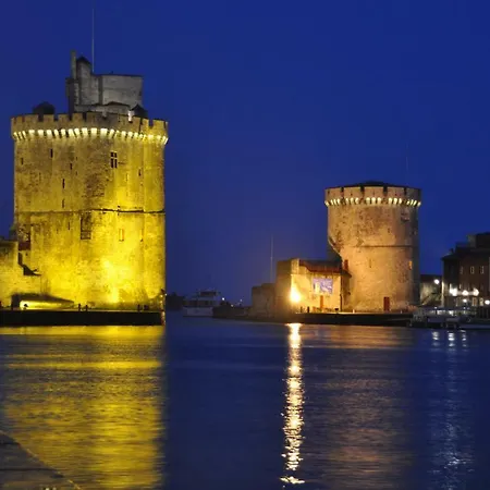 Studio Au Coeur De Centre Ville De La Rochelle Lägenhet